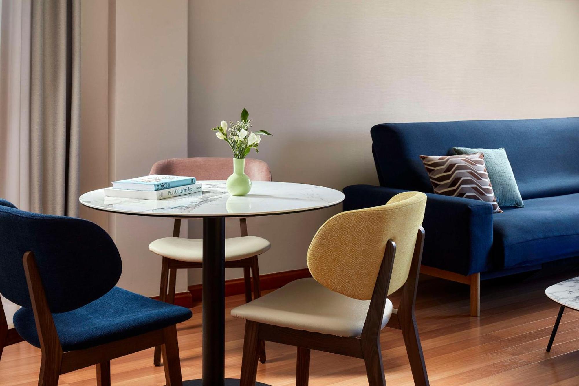 Nh Ciudad De Cuenca Hotell Cuenca  Eksteriør bilde