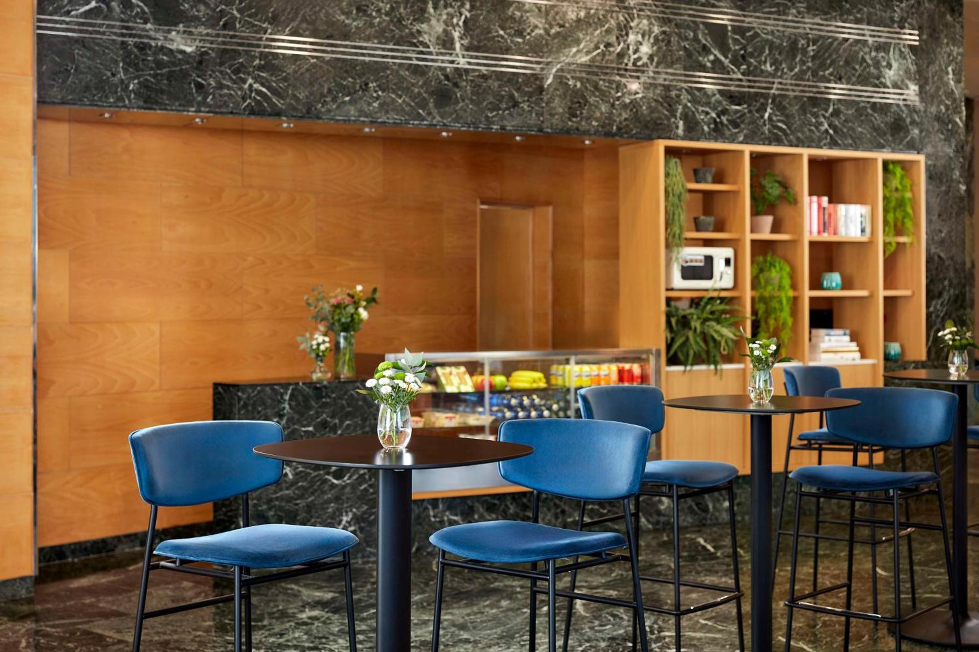 Nh Ciudad De Cuenca Hotell Cuenca  Eksteriør bilde
