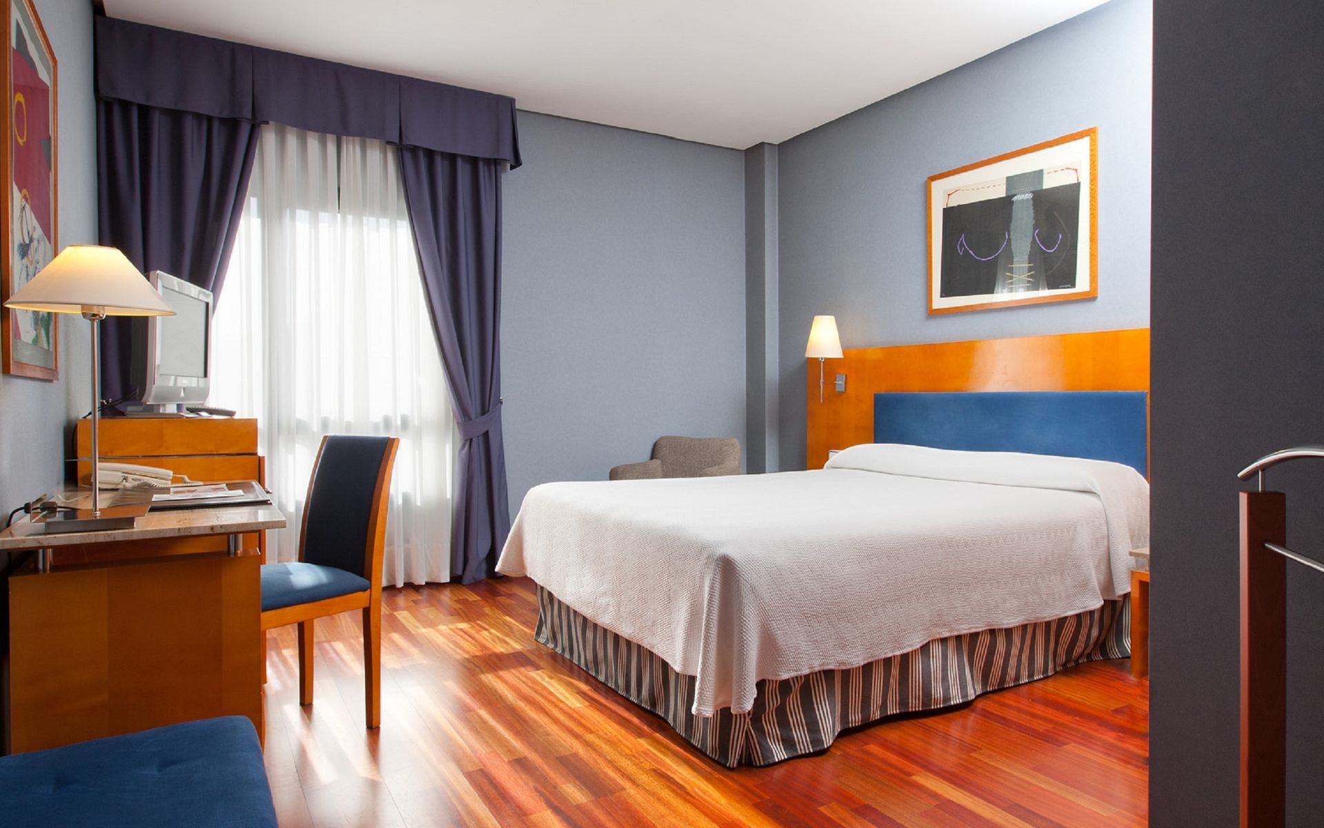 Nh Ciudad De Cuenca Hotell Cuenca  Eksteriør bilde